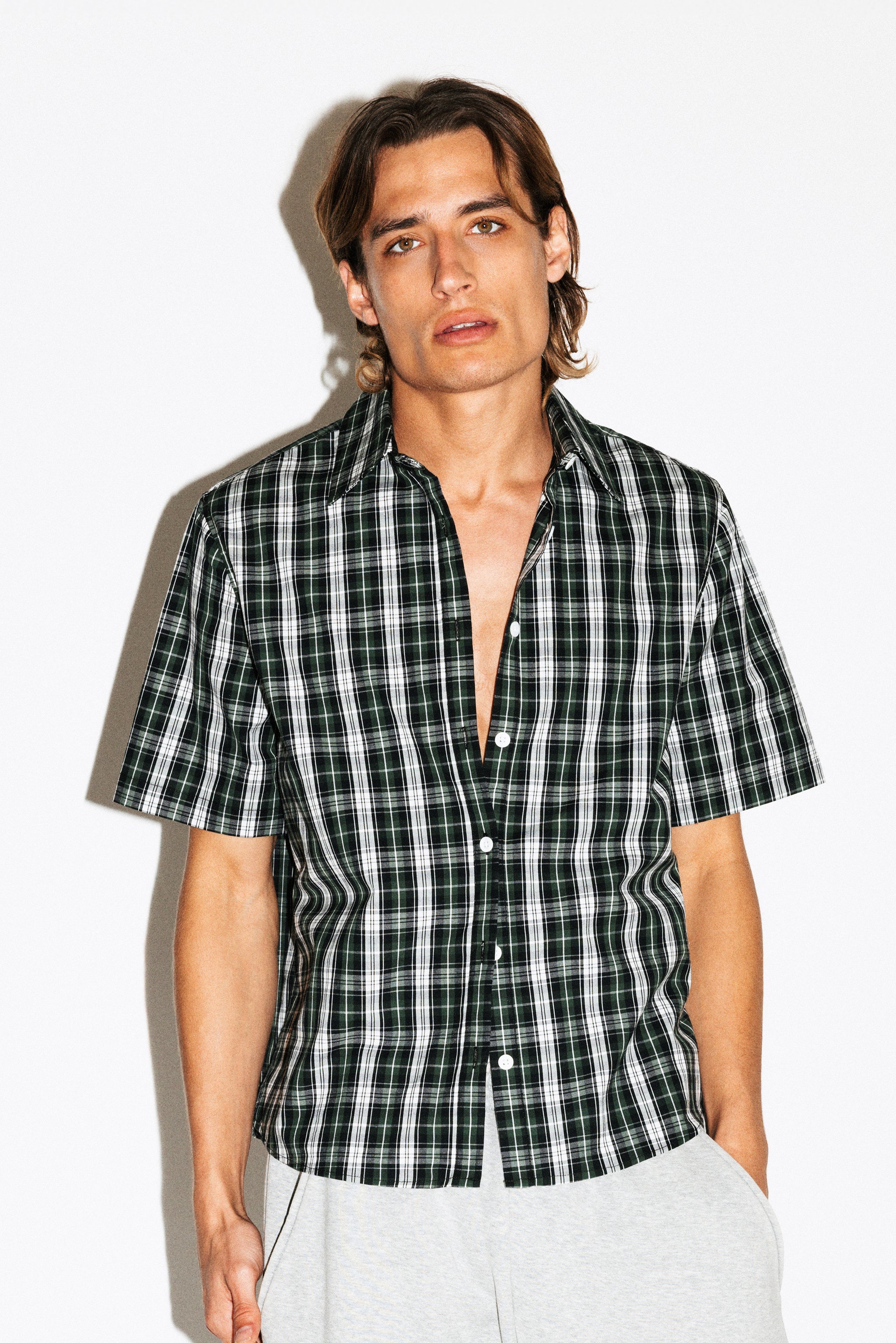 Zephyr Boxy Short-Sleeve Button Up Shirt – California Arts