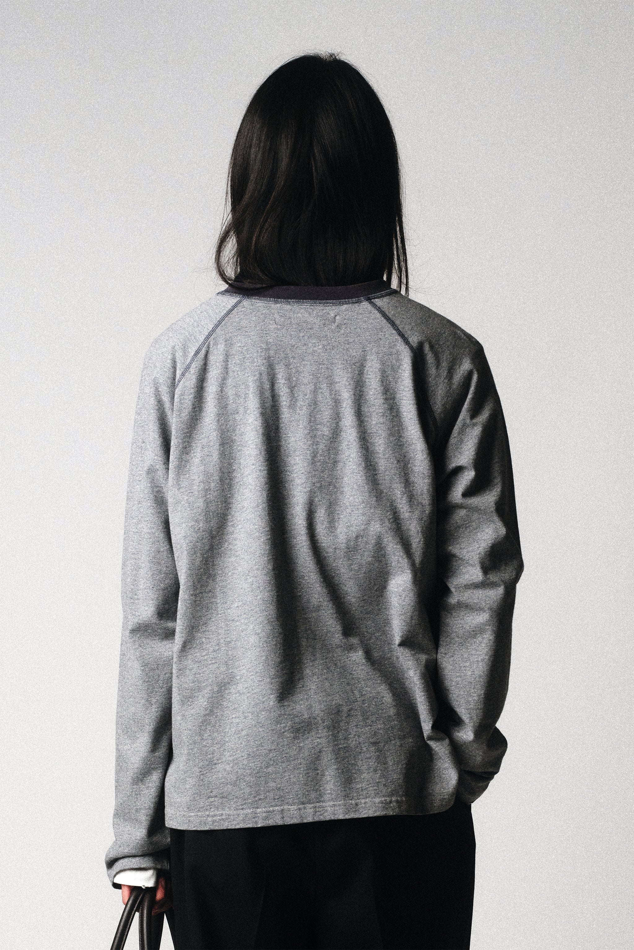 Gray / Navy