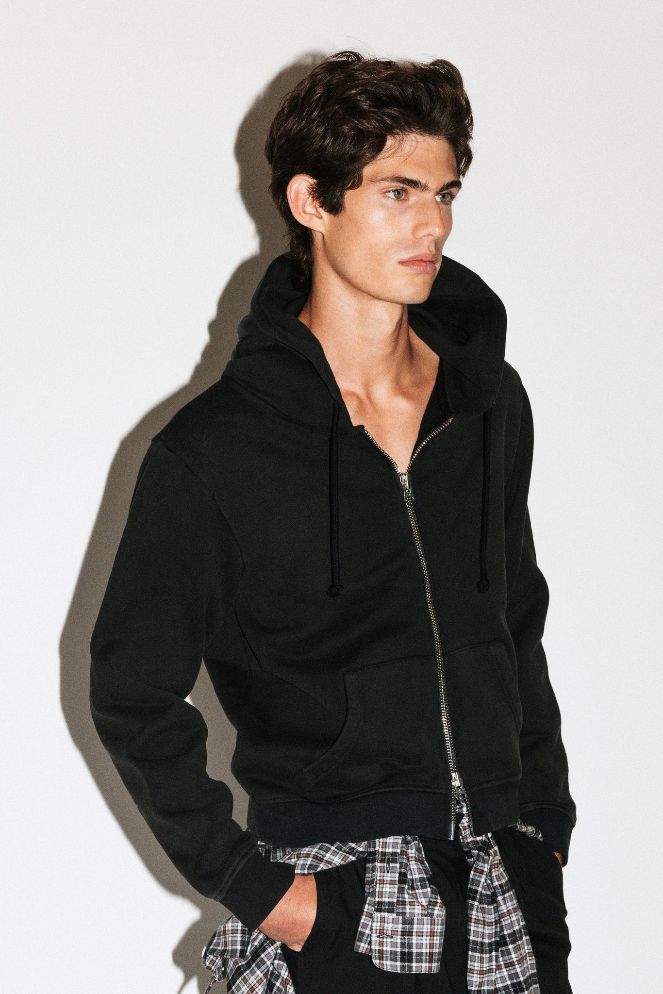 Douglas Shrunken Zip Hoodie  |  Washed Black