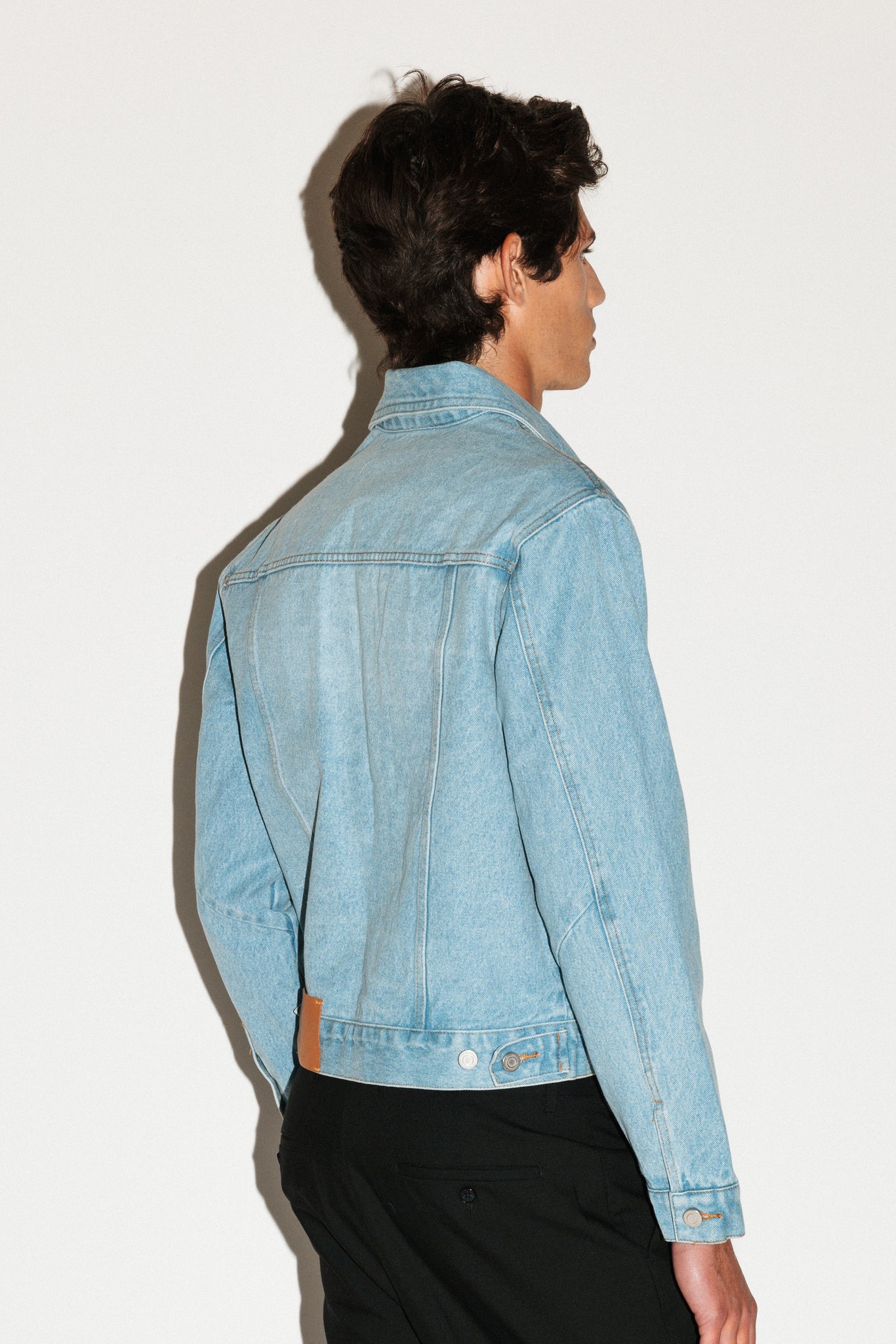 Runyon Fitted Western Denim Jacket  |  Ice Blue