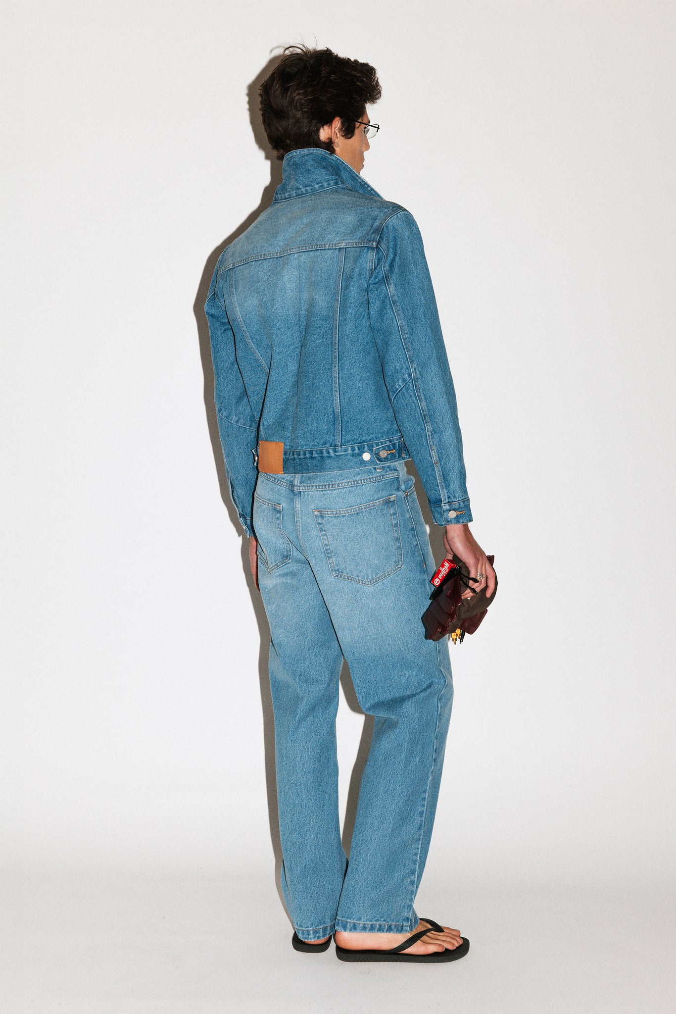Wilson Loose Taper Straight Leg Jeans  |  Vintage Blue