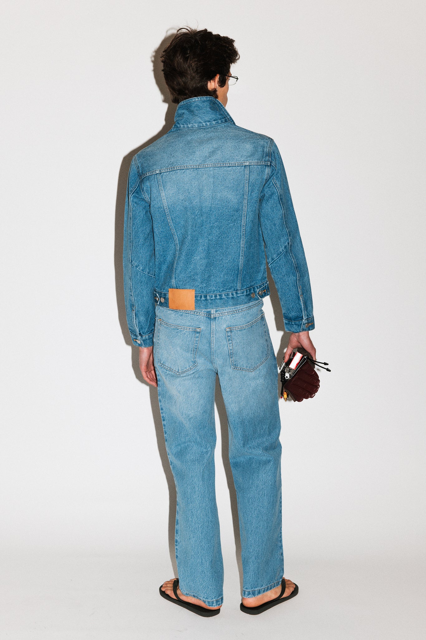 Wilson Loose Taper Straight Leg Jeans  |  Vintage Blue