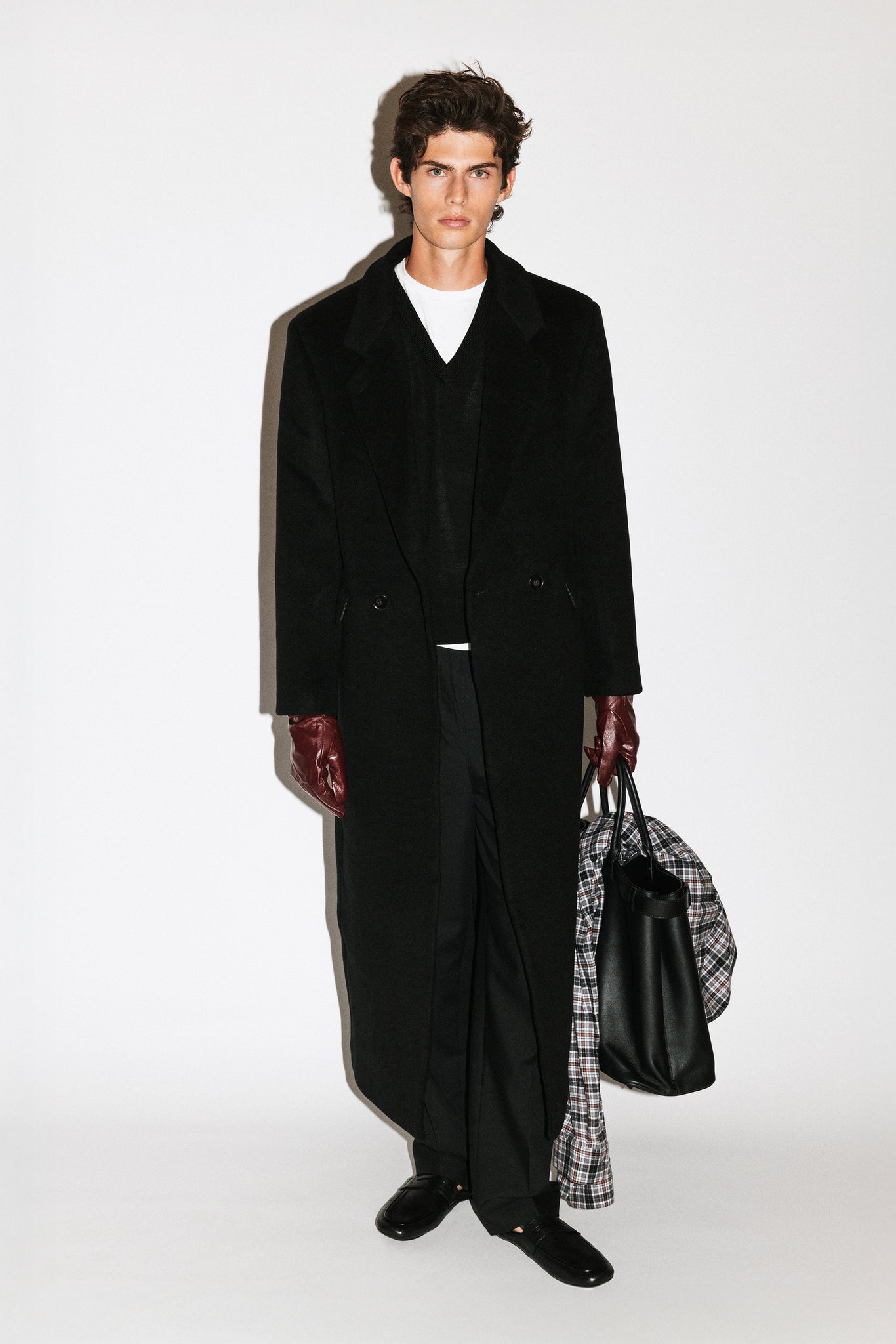Manhattan Oversized Overcoat  |  Black