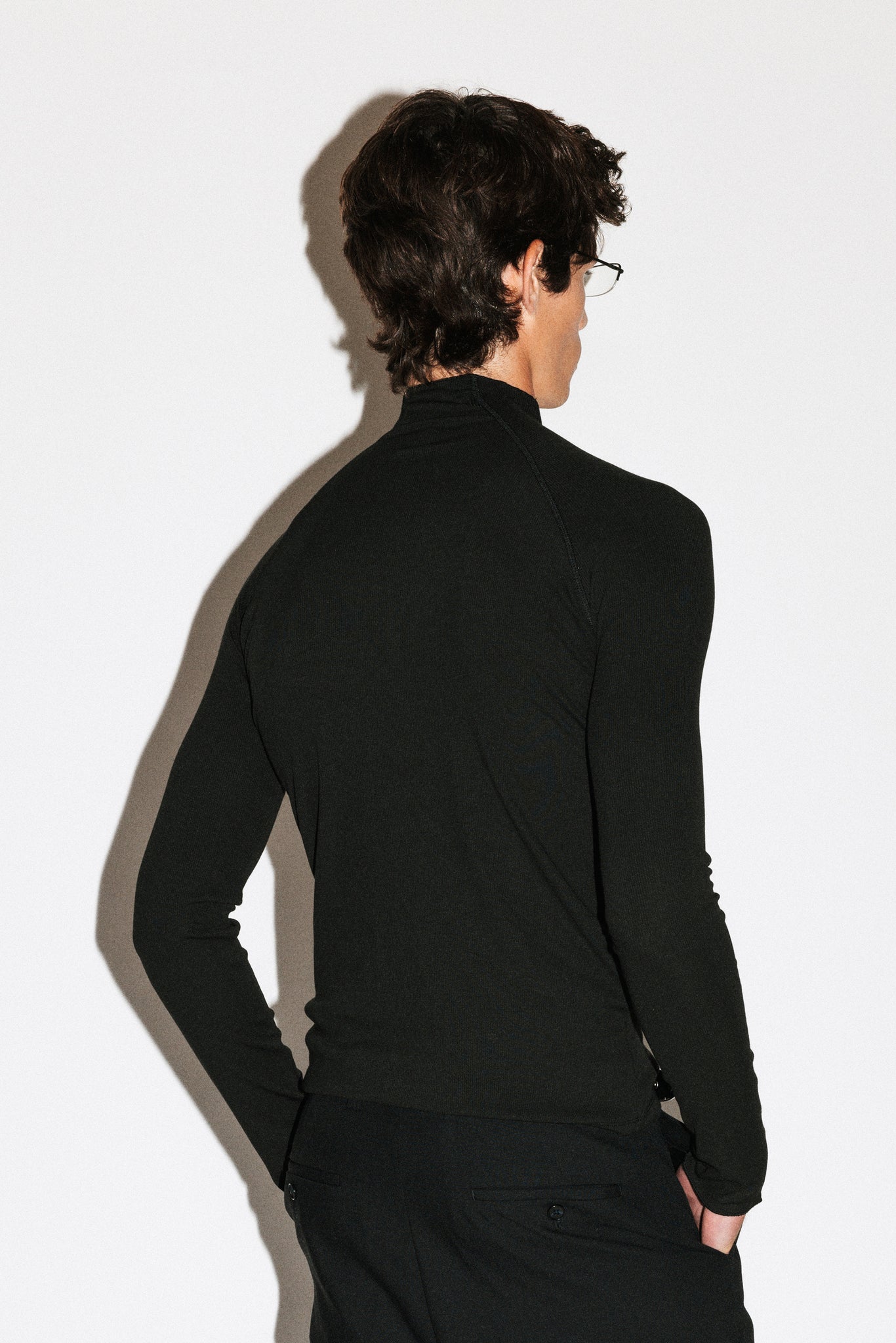 Lloyd Slim Silk Mockneck  |  Black
