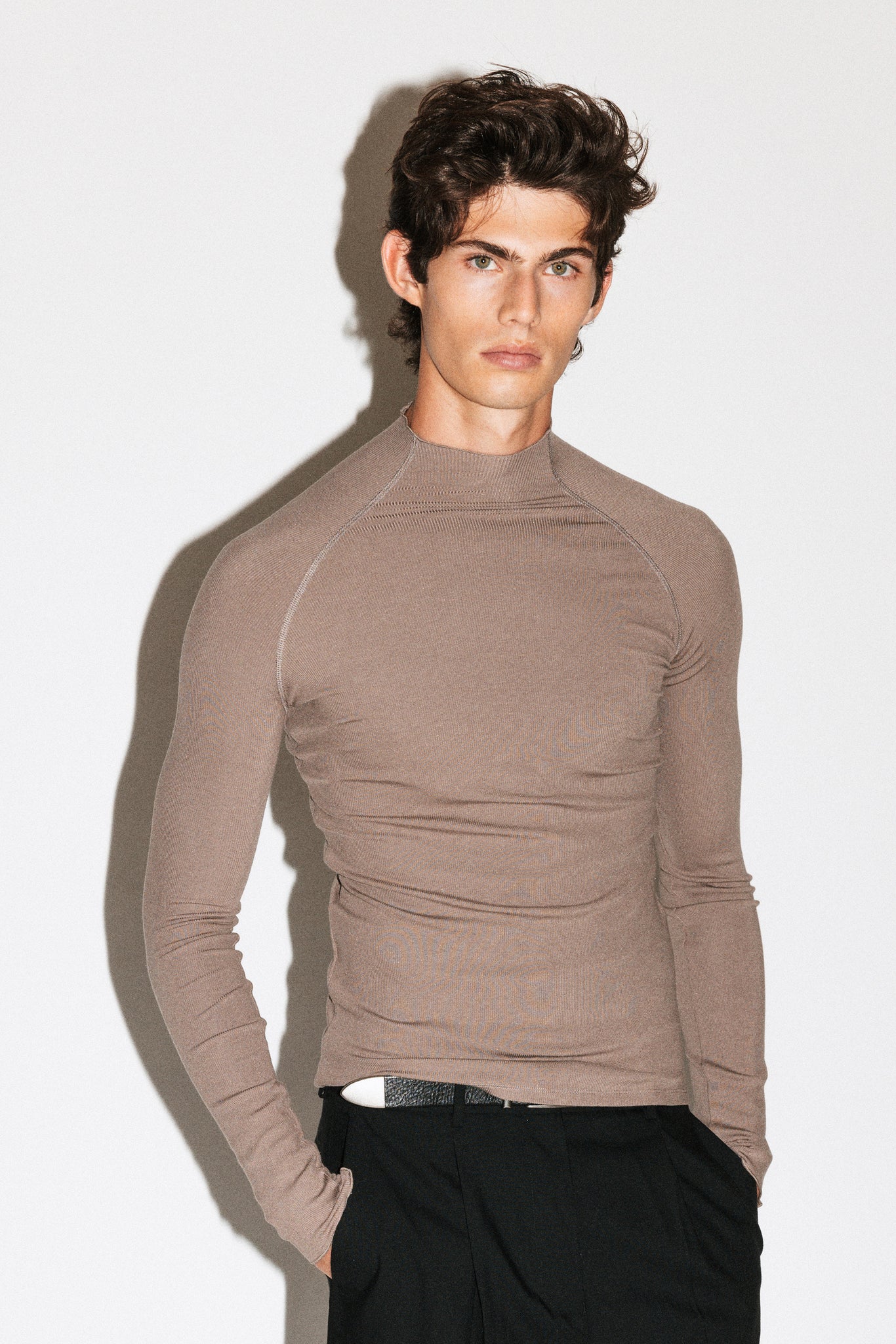 Lloyd Slim Silk Mockneck  |  Taupe