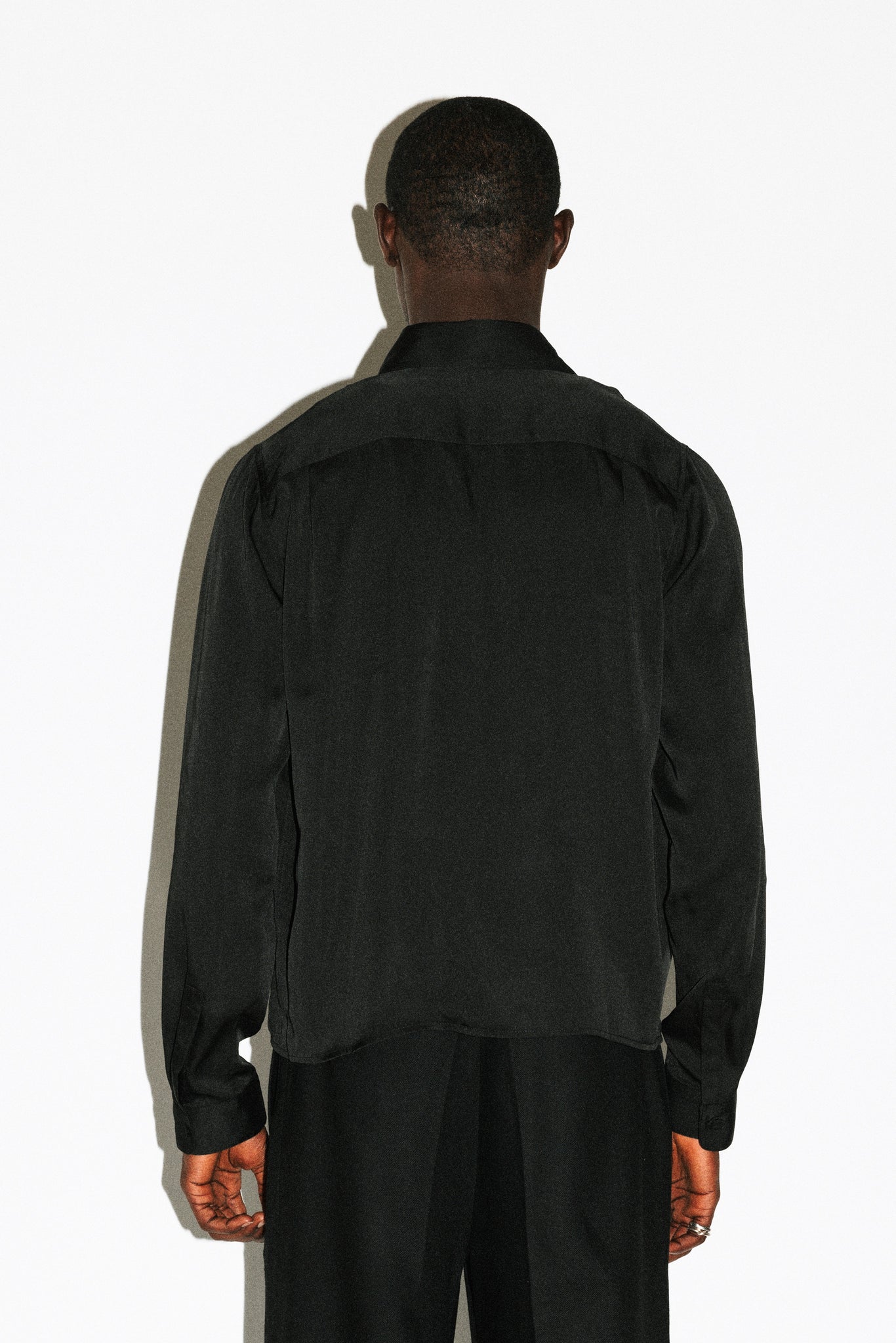 Bedford Fluid Gloss Satin Shirt  |  Black