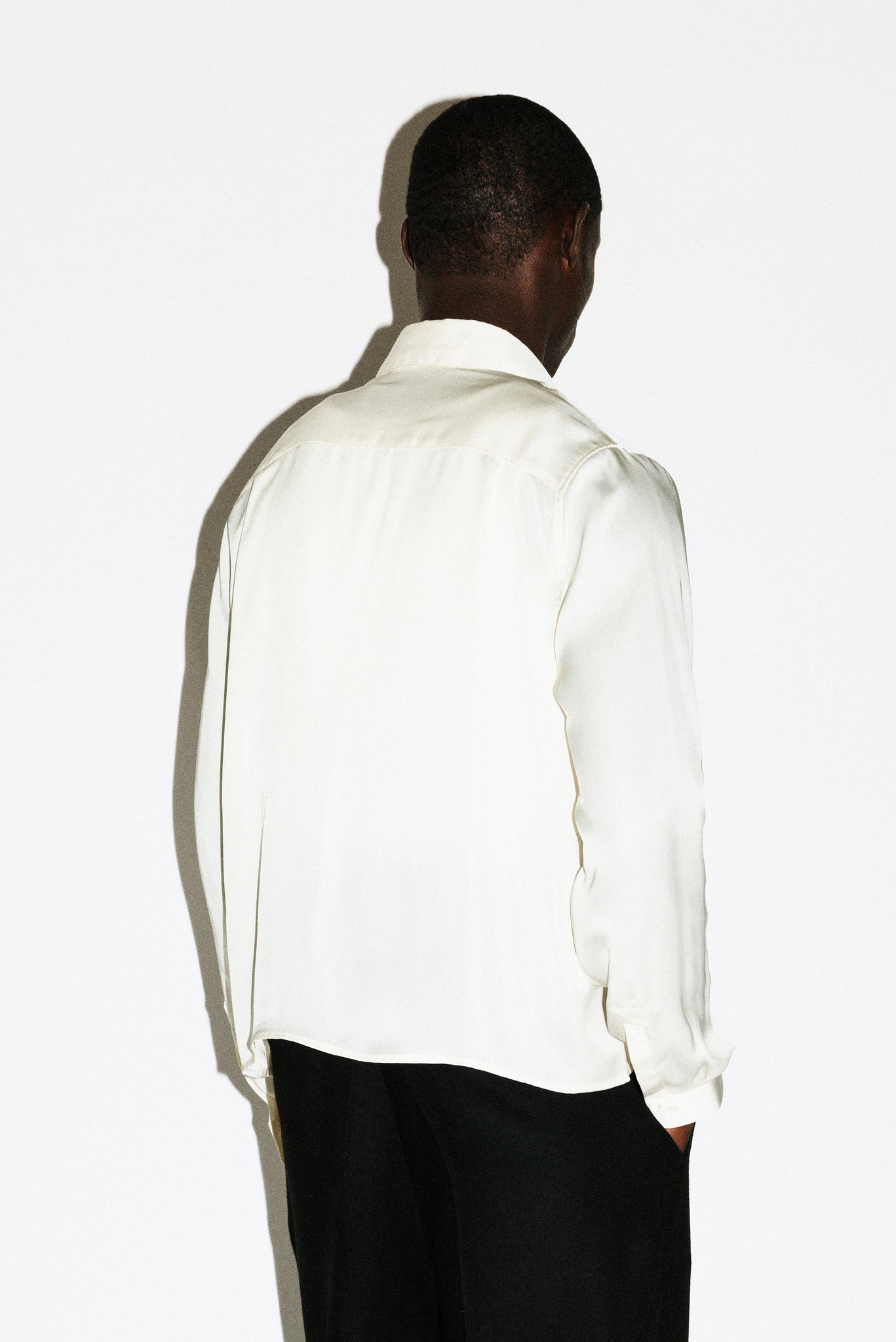 Bedford Fluid Gloss Satin Shirt  |  Ivory