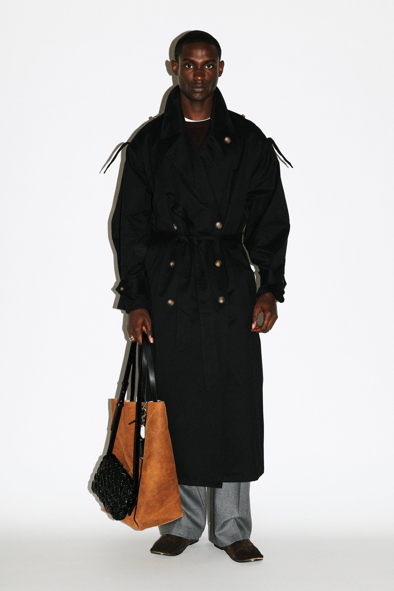 Julian Oversized Trench Coat Washed Black – California Arts