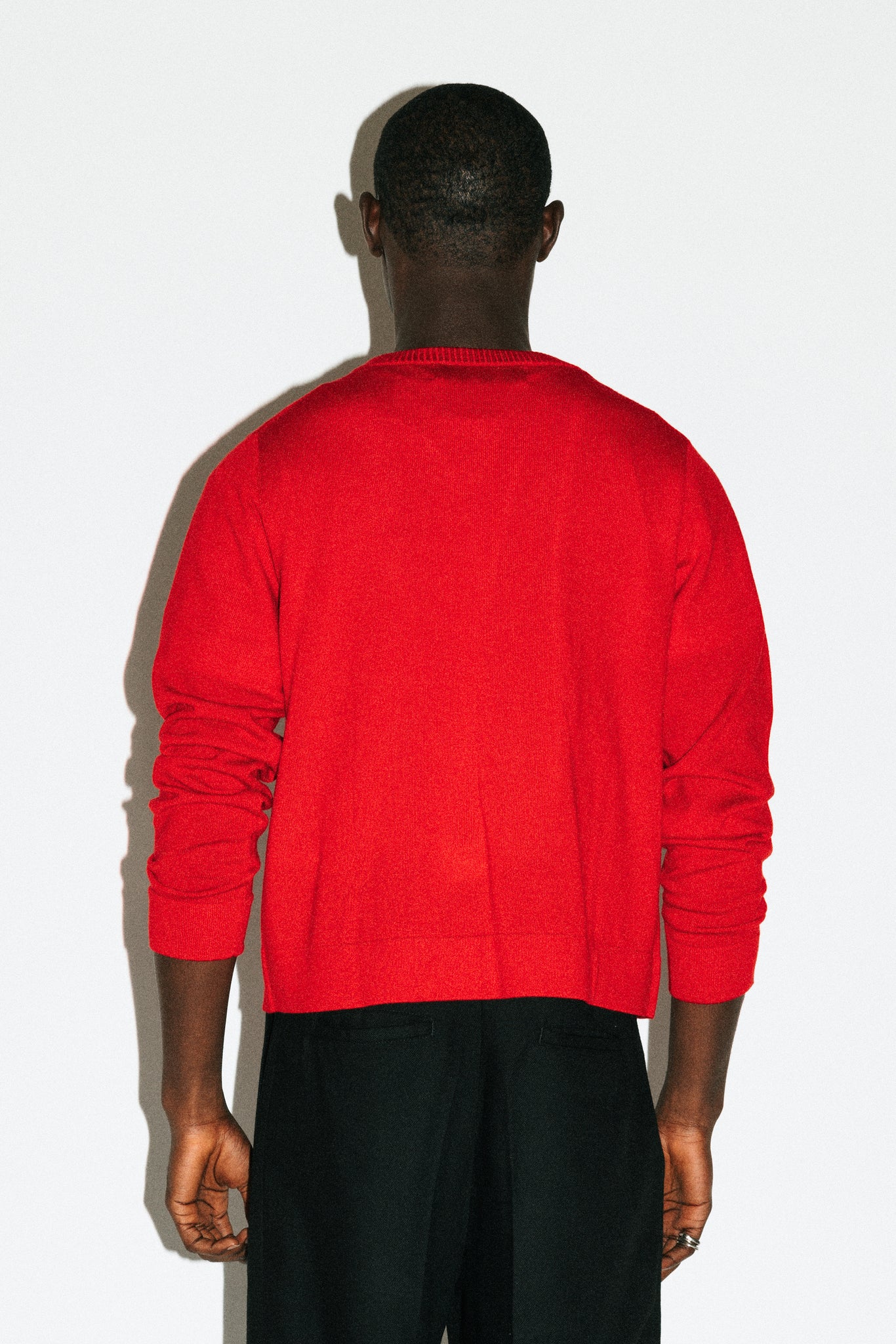 Hammer 90s Fit V-Neck Sweater  |  Red