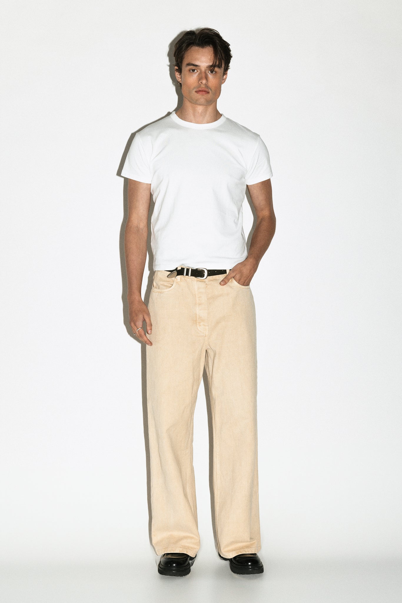 Canon Relaxed Straight-Leg Jeans  |  Beige Rinse