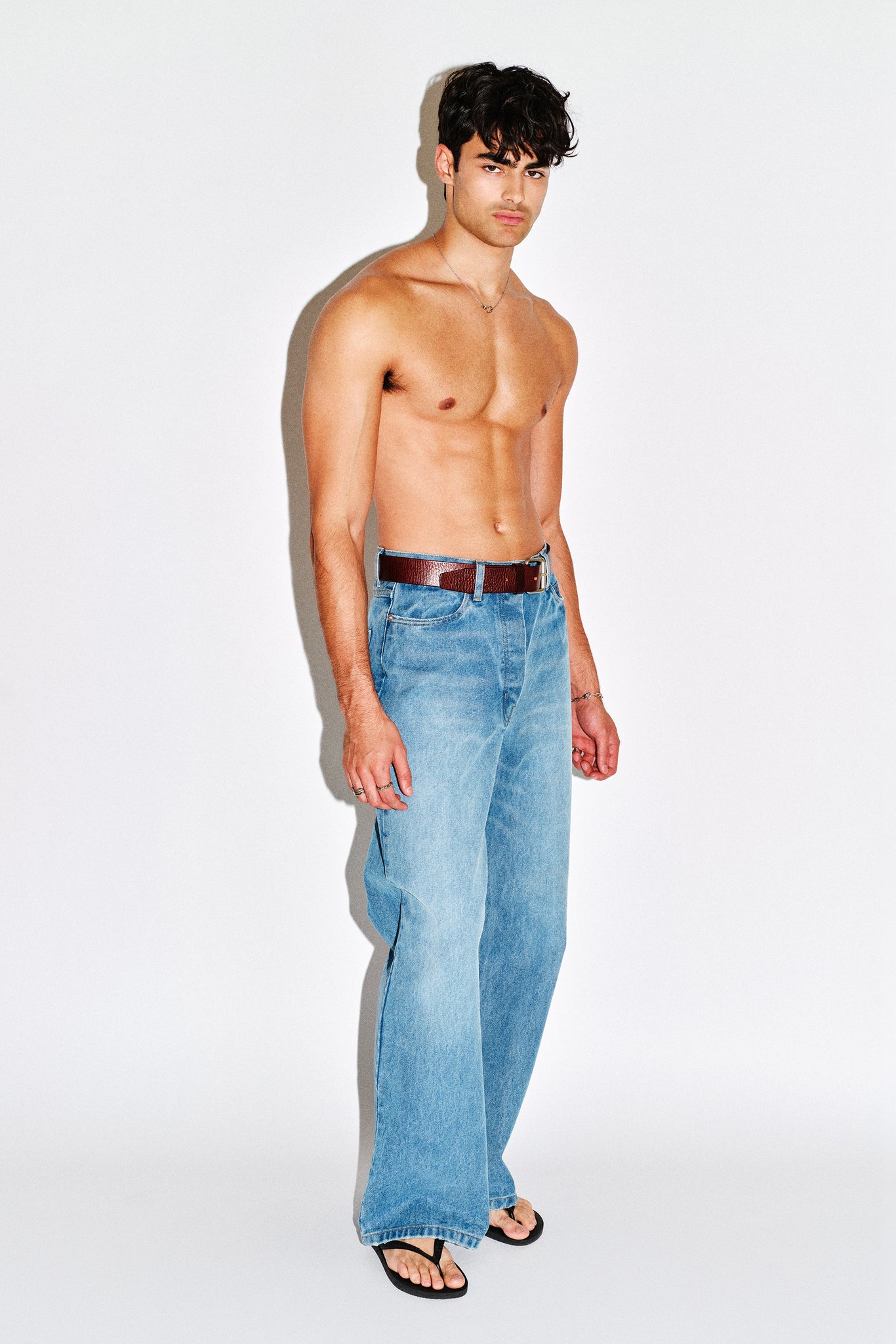 Canon Loose Straight-Leg Jeans – California Arts