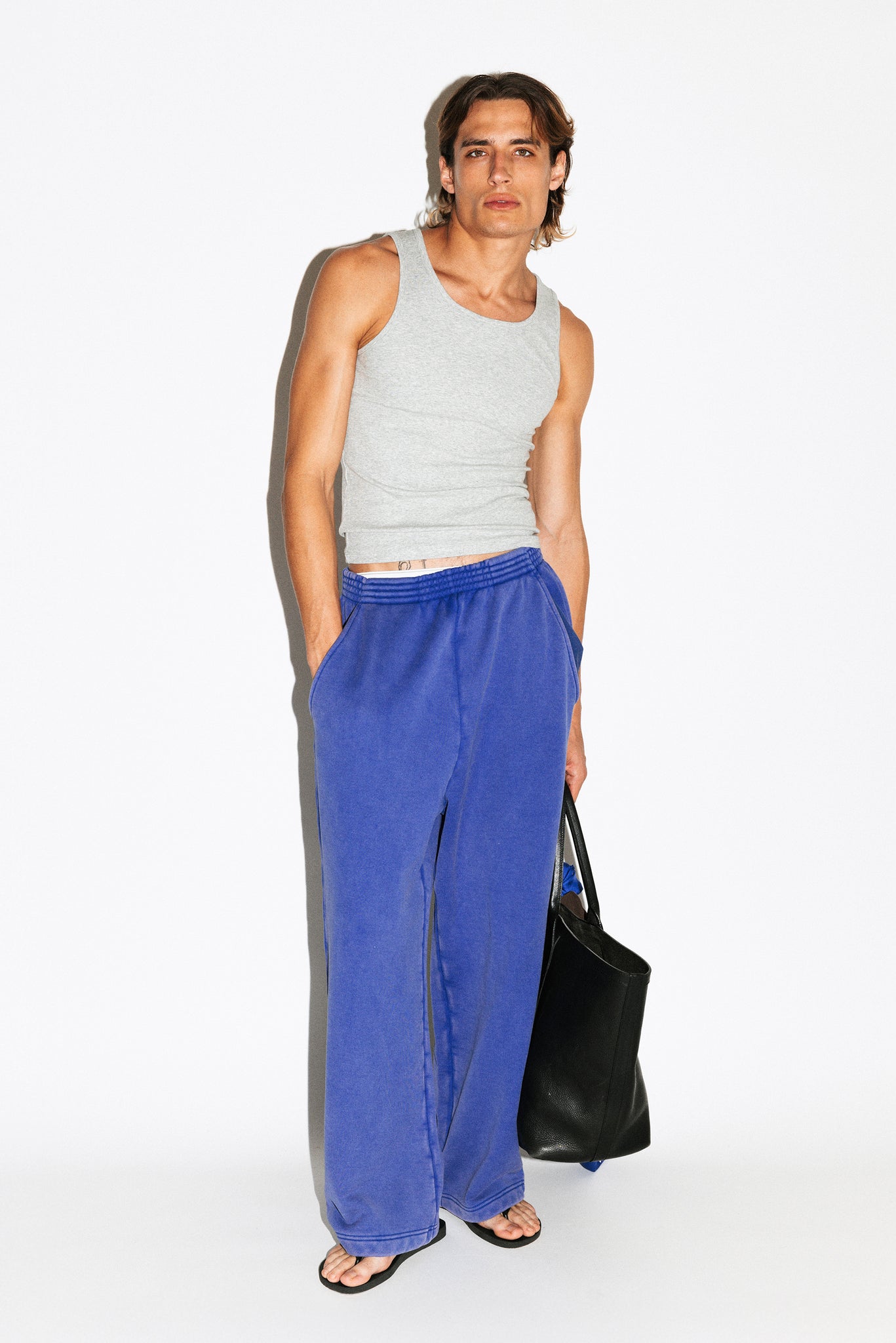 Kinney Ultra-Relaxed Sweatpant  |  Sunfaded Indigo
