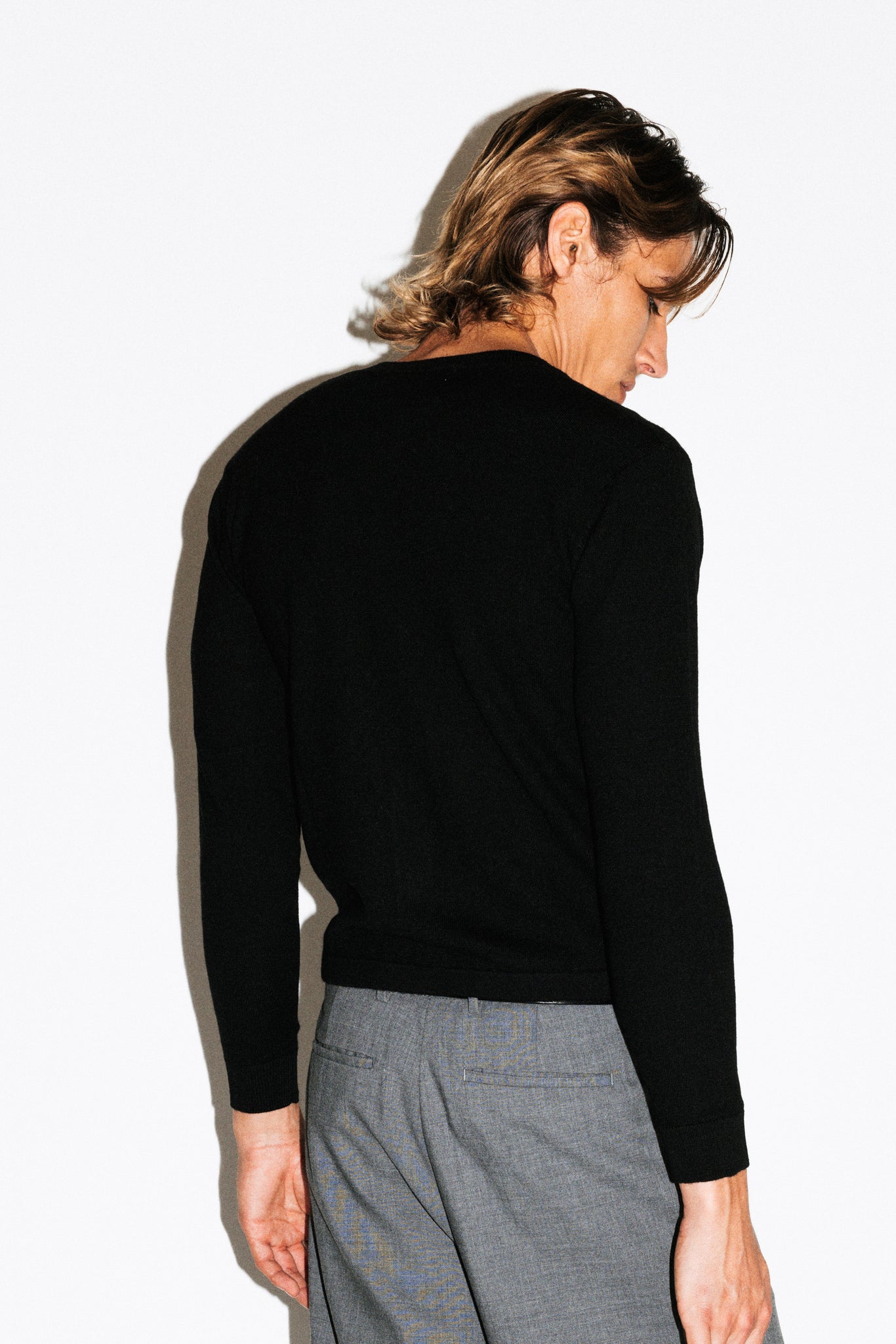 Almont Slim Crew Cardigan  |  Black