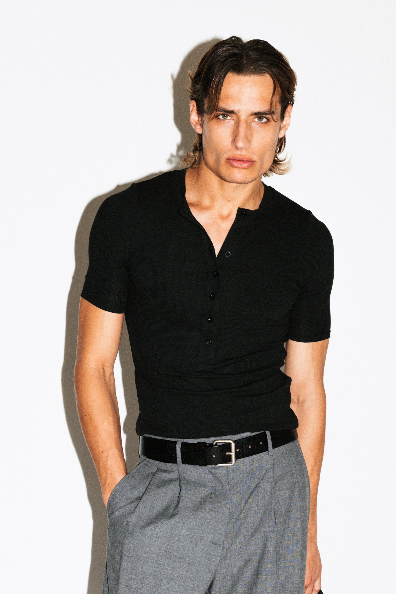 Maltman Slim Short Sleeve Silk Henley  |  Black