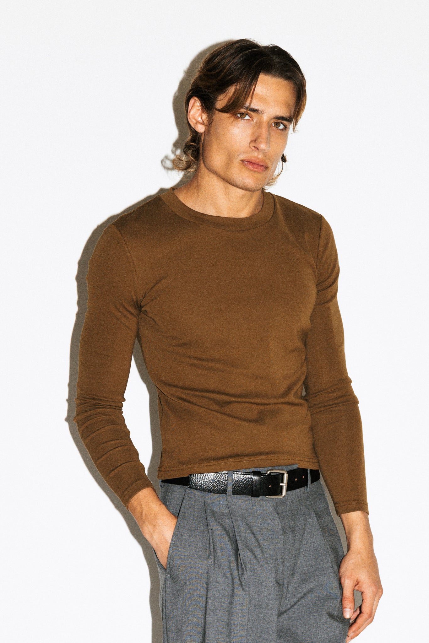 Benton Slim Long Sleeve Tee  |  Olive Brown