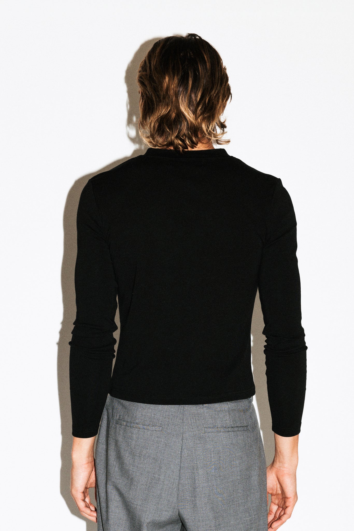 Scott Slim Long Sleeve V-Neck Tee  |  Black
