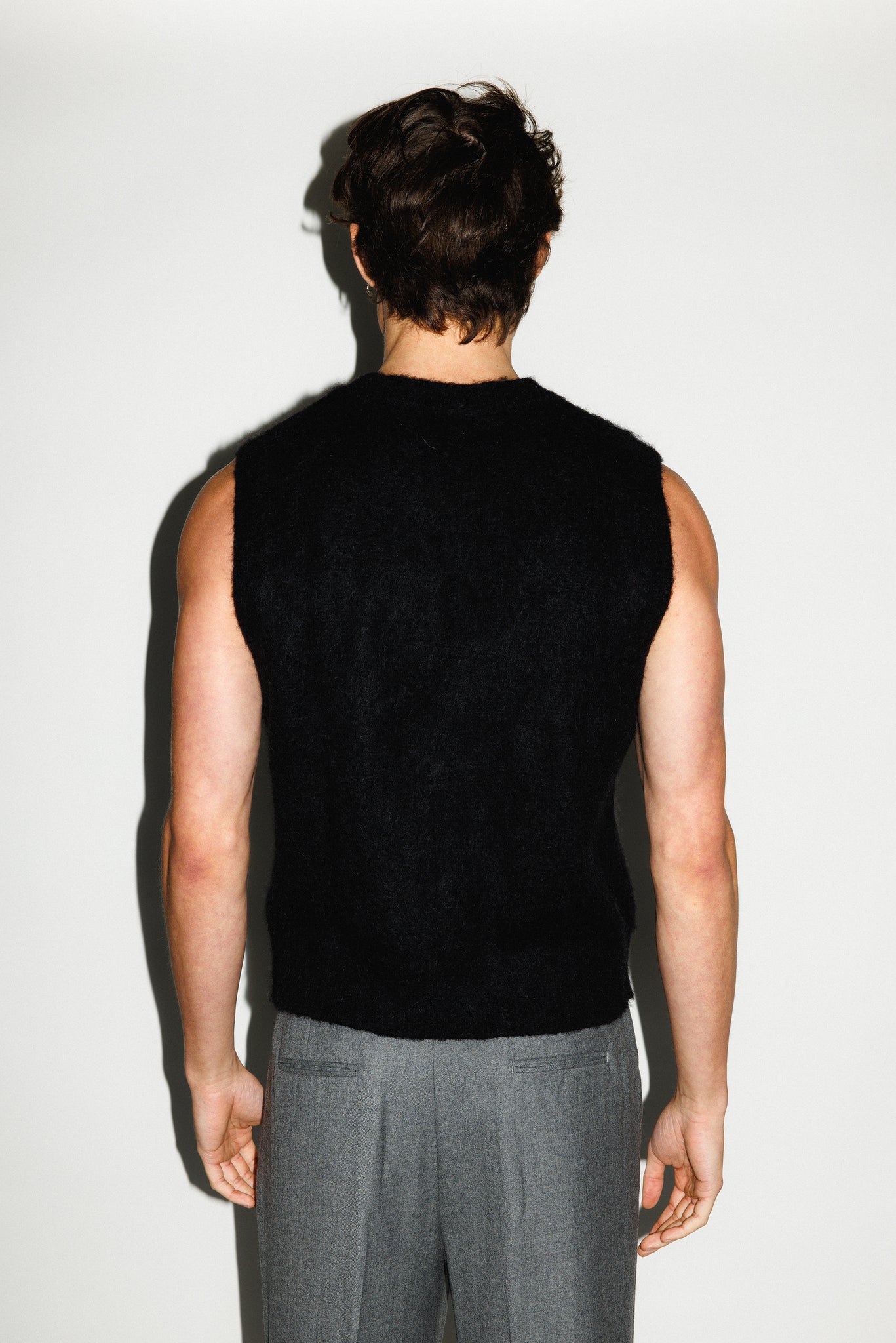 Canal Alpaca Knit Sweater Vest  |  Black