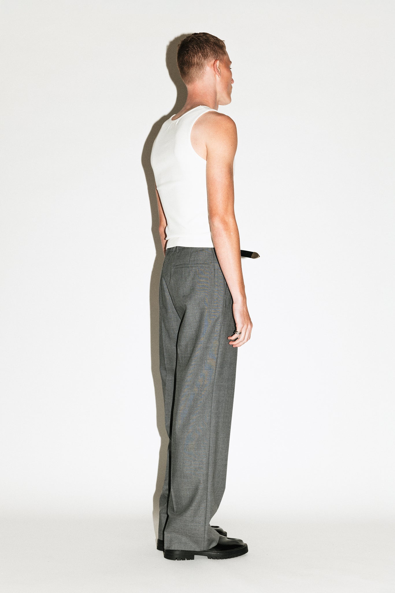 Cove Wide-Leg Trouser  |  Smoke